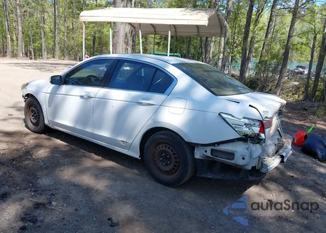 2011 Honda Accord 2.4 Lx из США, поврежденный, VIN 1HGCP2F38BA085917